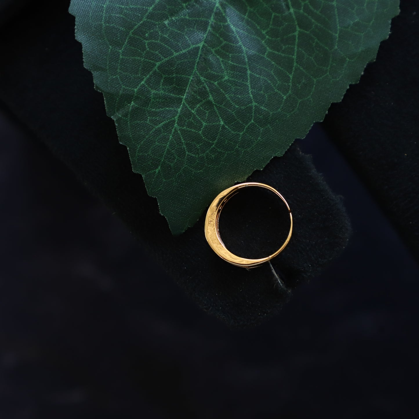 THEO RING
