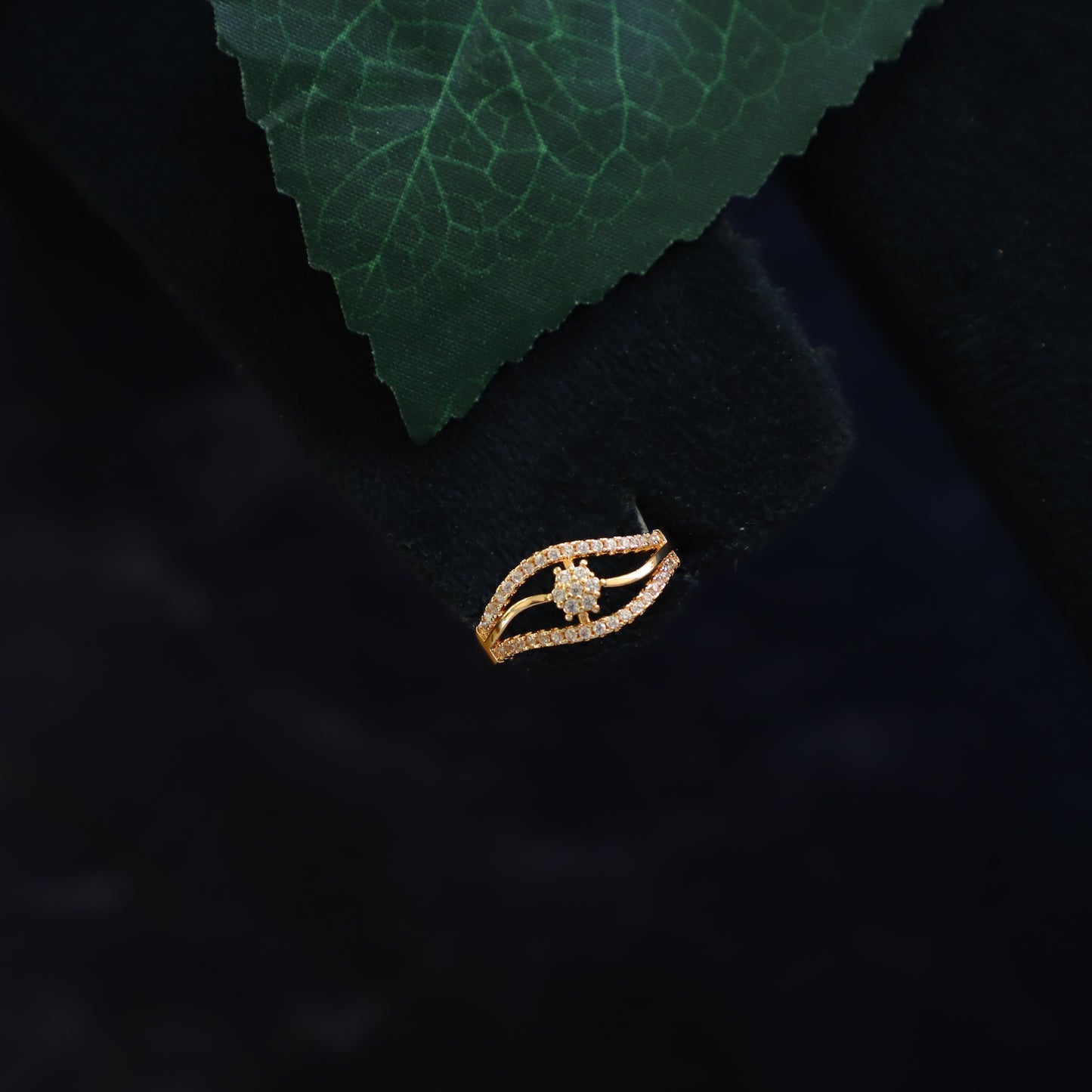 DIVIT RING