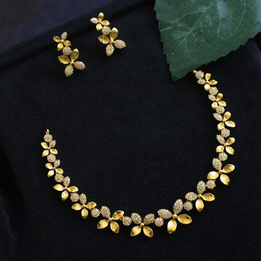 BART NECKPIECE
