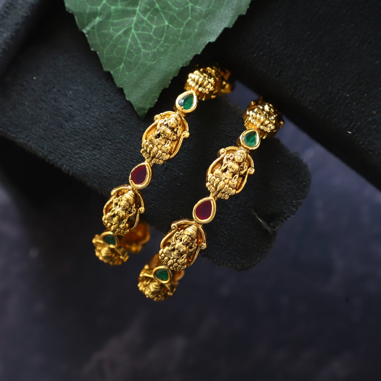 LACEY BANGLE