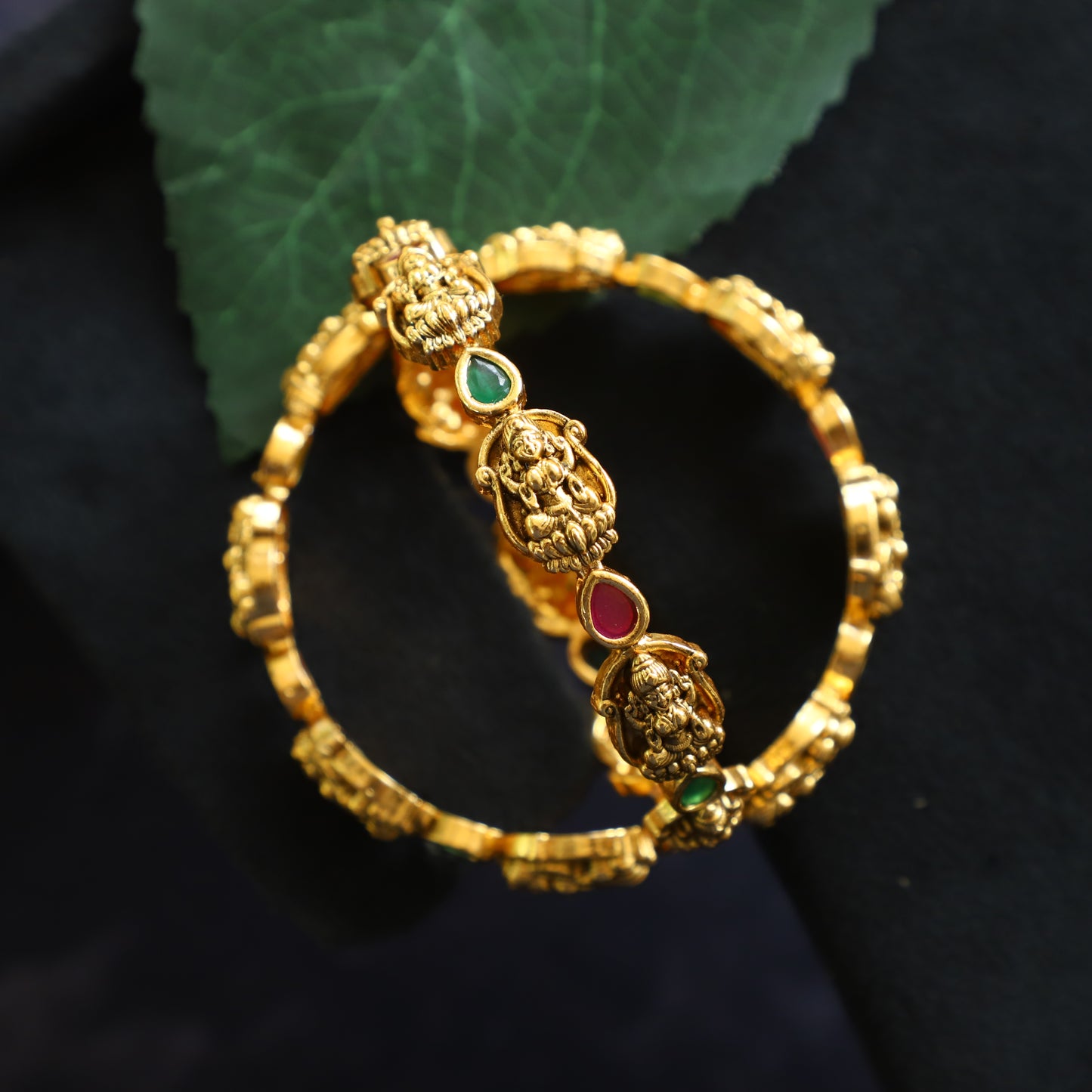 LACEY BANGLE