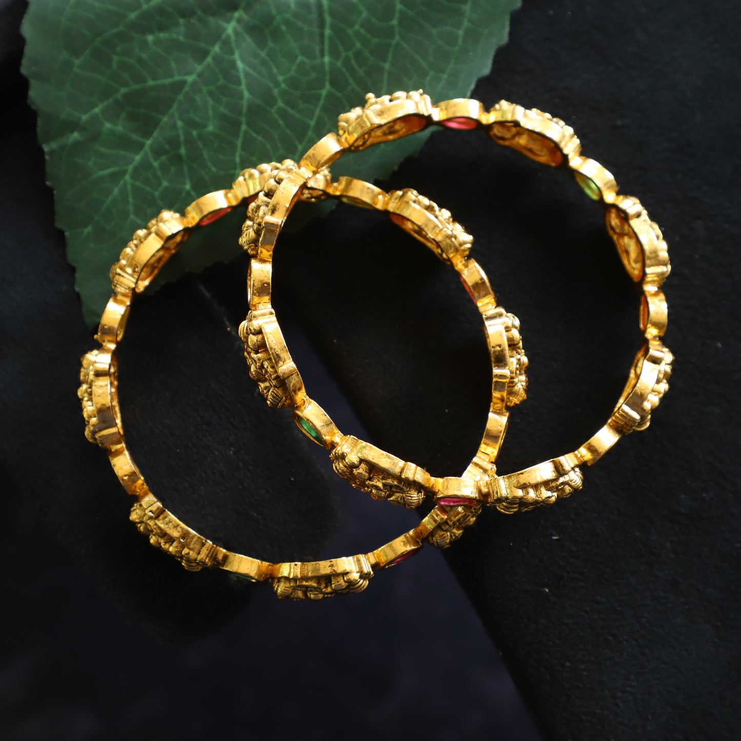 LACEY BANGLE