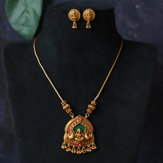 MAYA NECKPIECE