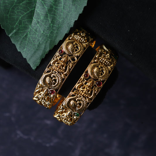 SYLAS BANGLE