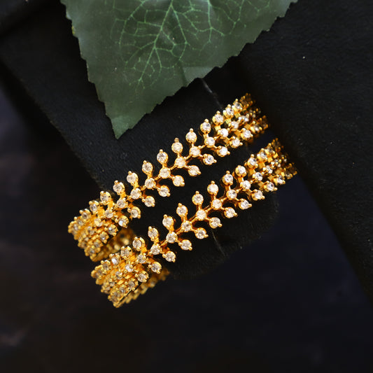 FLORAL BANGLE