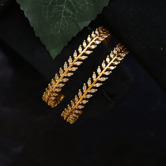 LOGAN BANGLE