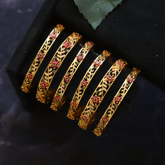 AVAY BANGLE
