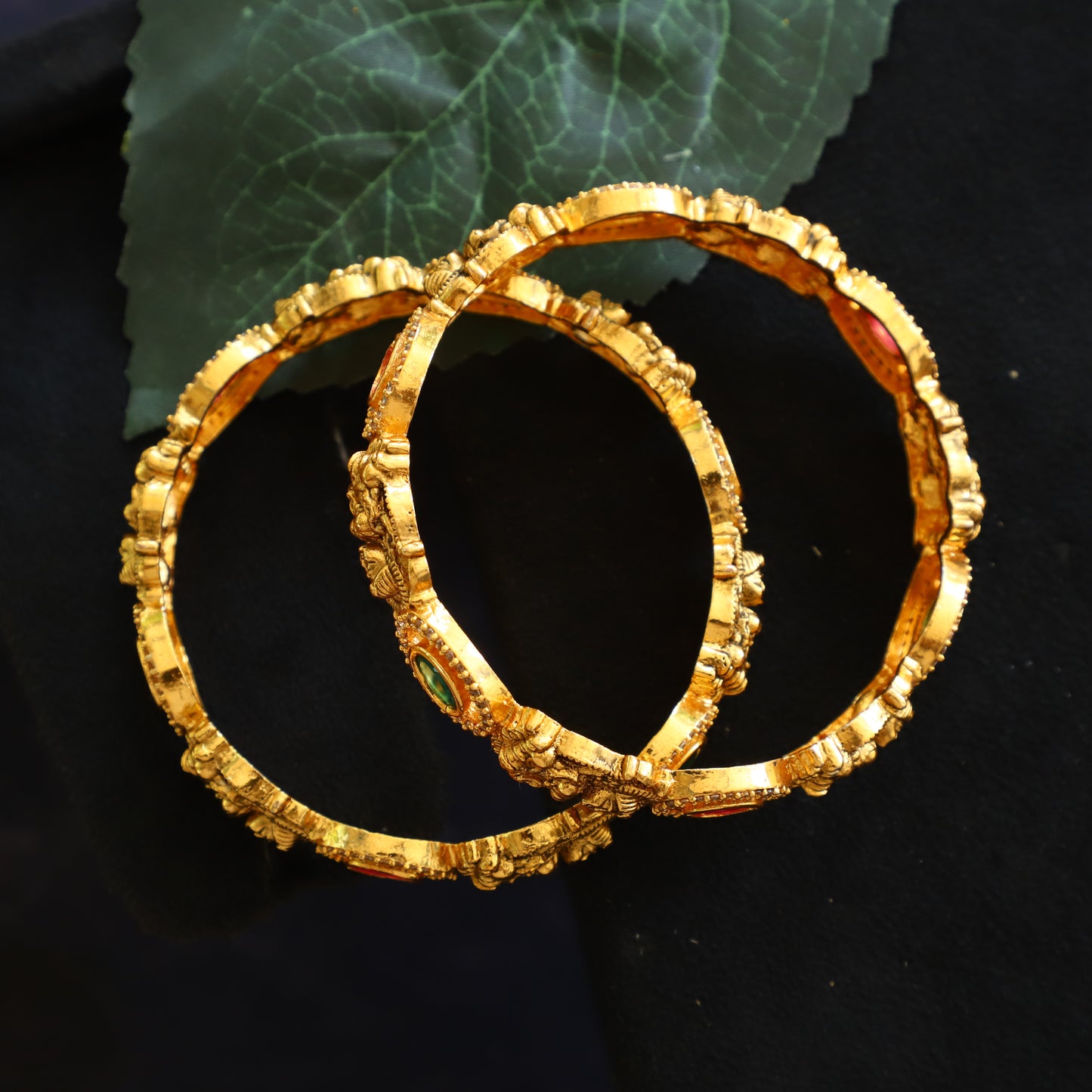 ISLA BANGLE