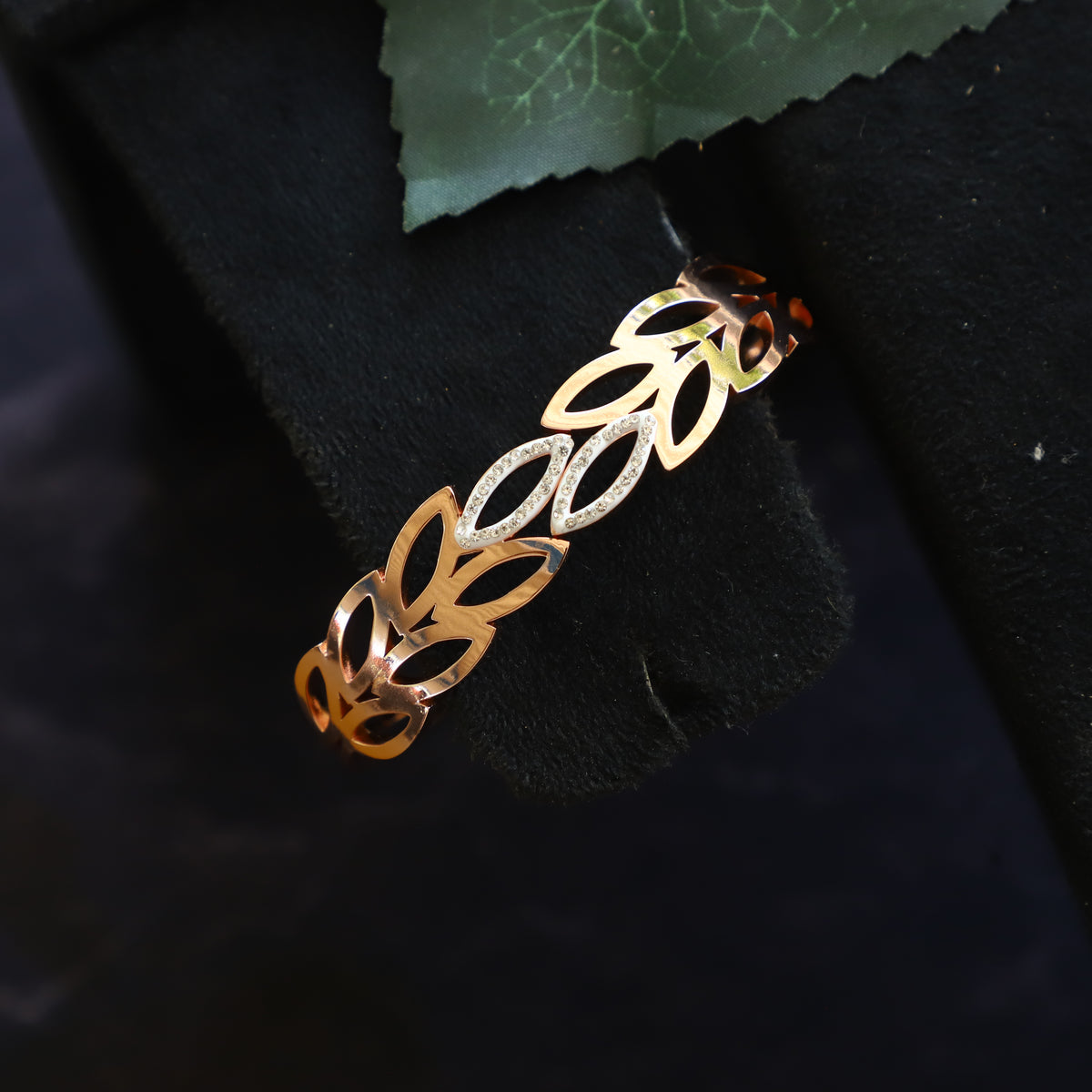 GRIFFIN BRACELET