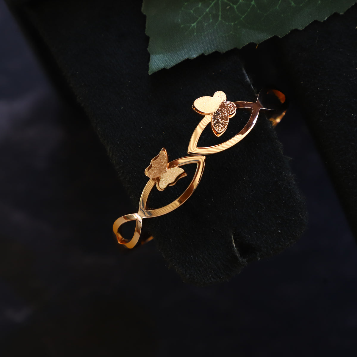 GALAH BRACELET