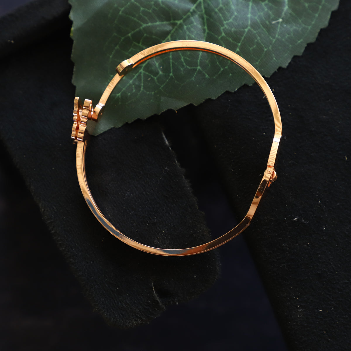 LUNA BRACELET