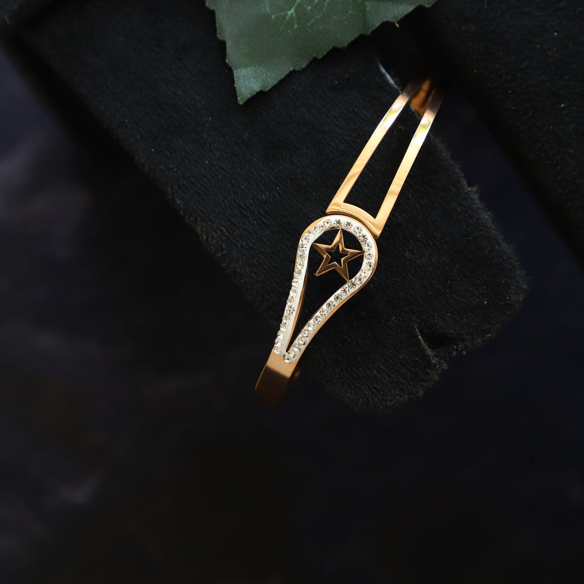 NEWTON BRACELET