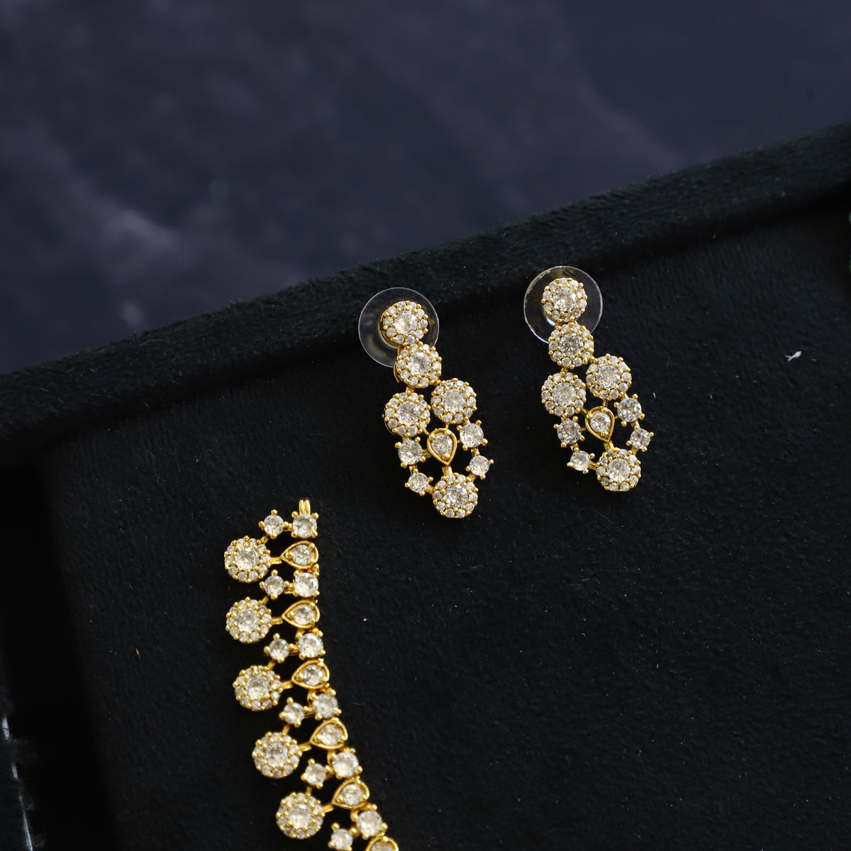 ERIN NECKPIECE
