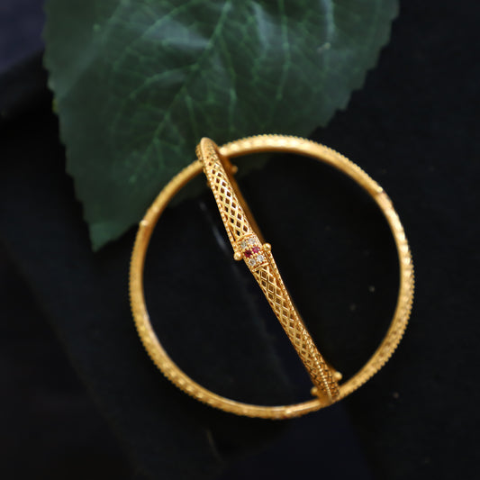 HUGO BANGLE