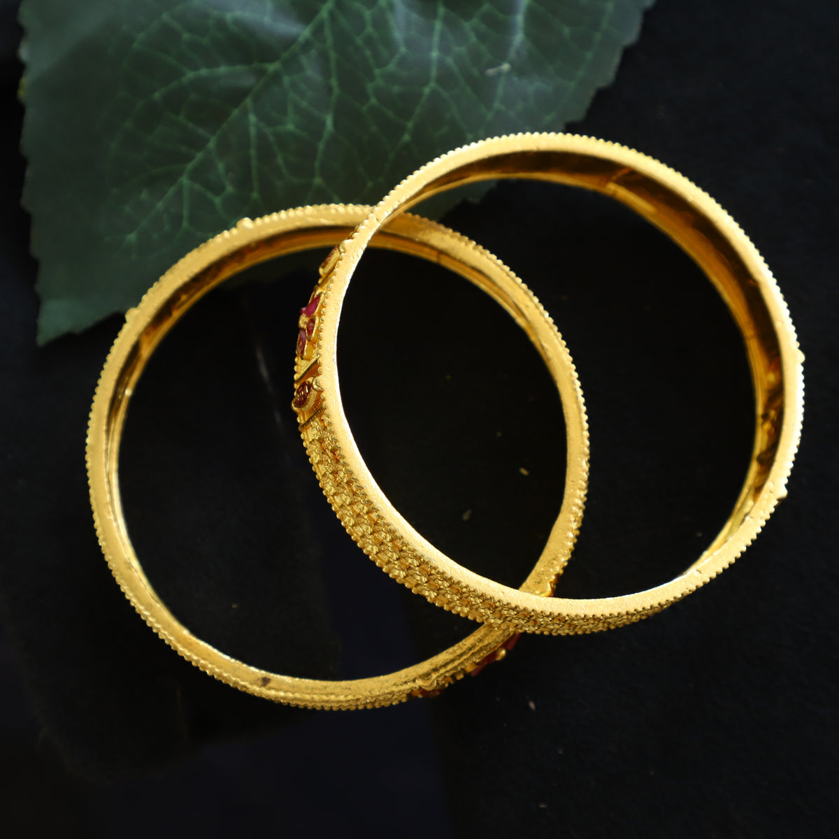 LOGAN BANGLE