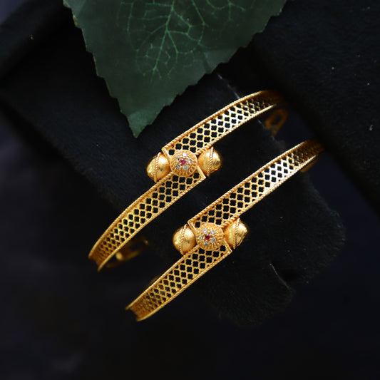 CHARLES BANGLE