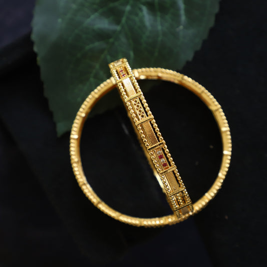 KILAN BANGLE