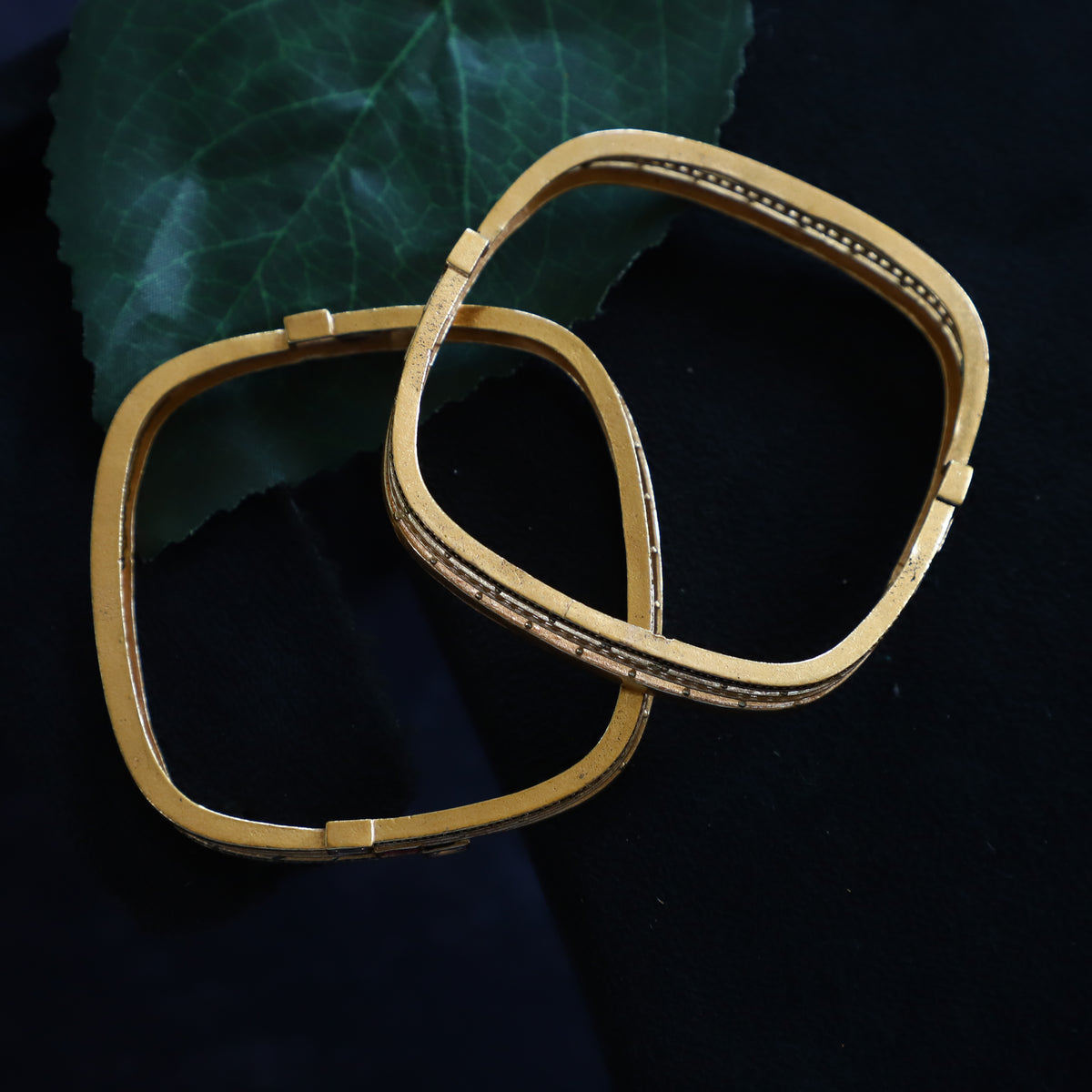 LYDIA BANGLE
