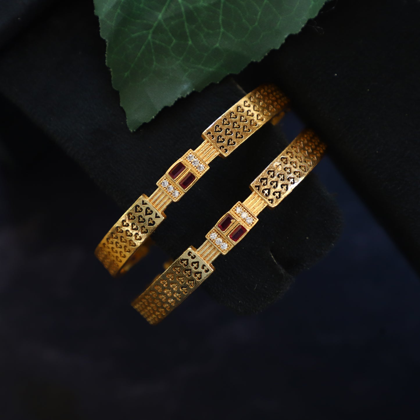 LOGAN BANGLE