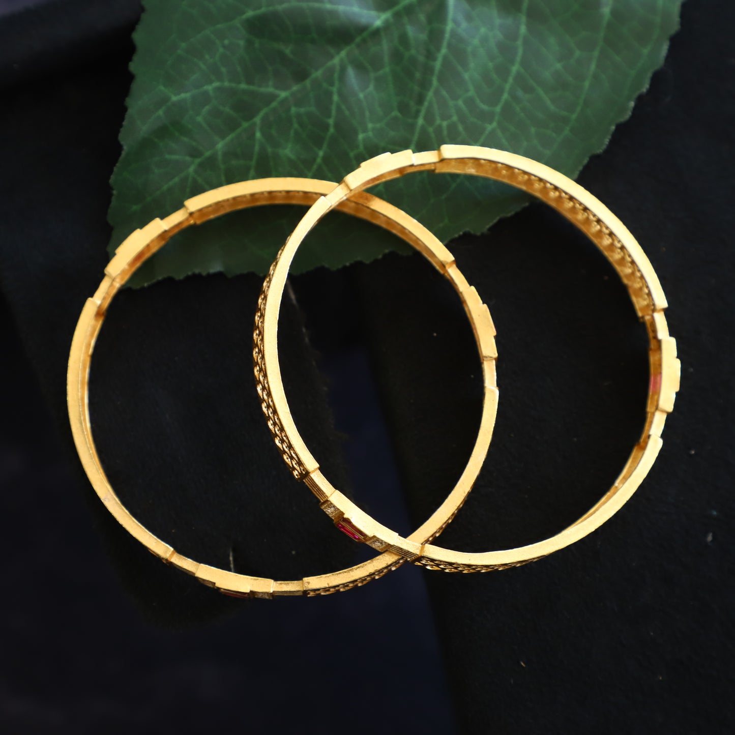 LOGAN BANGLE