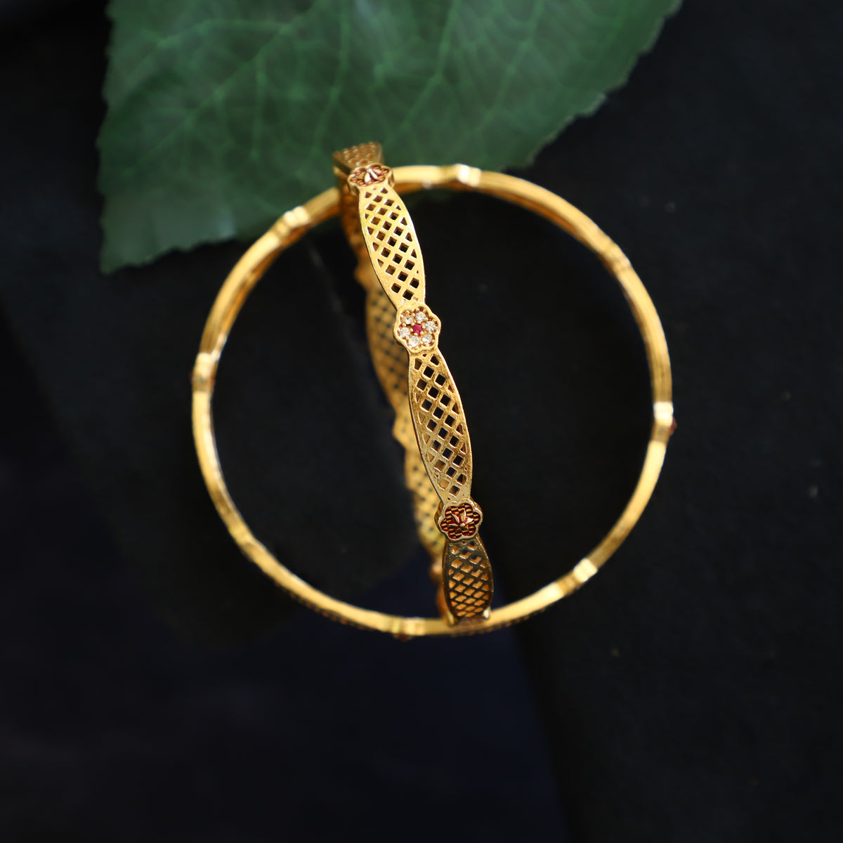 HAYDEN BANGLE
