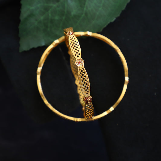 HAYDEN BANGLE