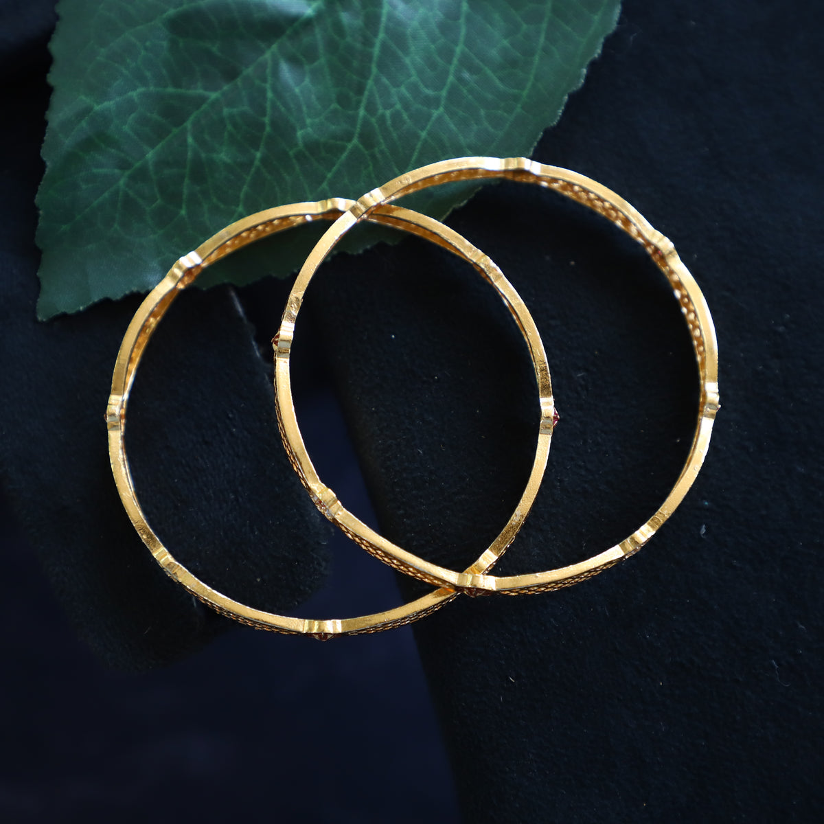 HAYDEN BANGLE