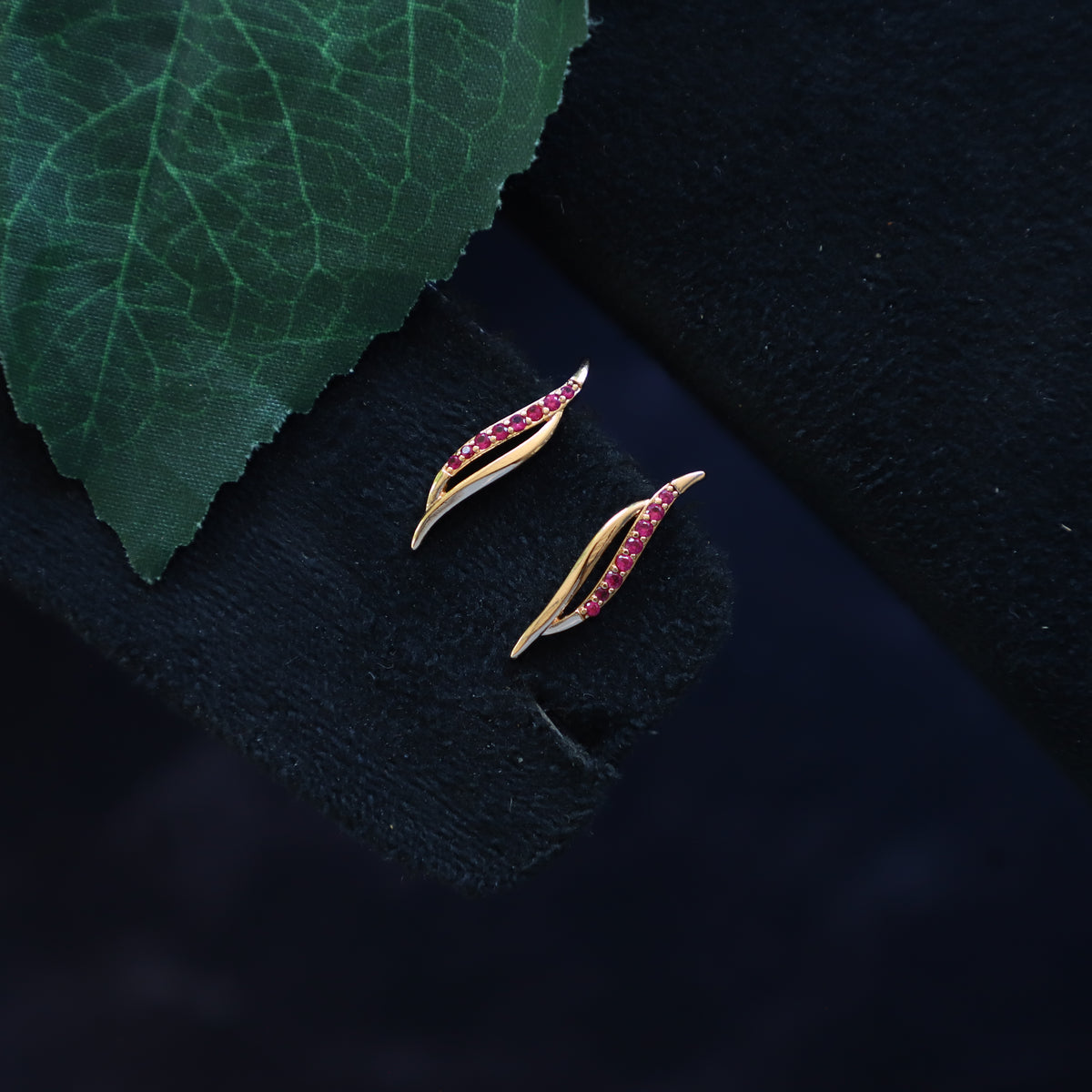 MOLLY EARRING