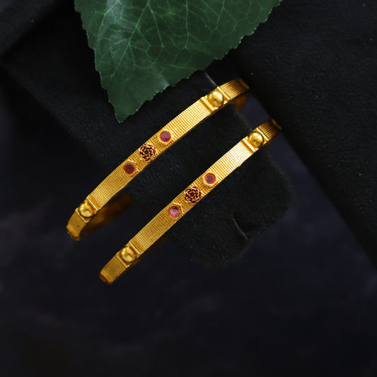 ZIVARA BANGLE