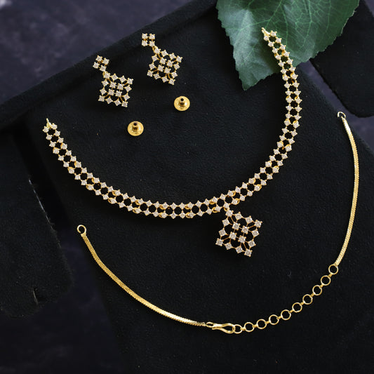 MASON NECKPIECE