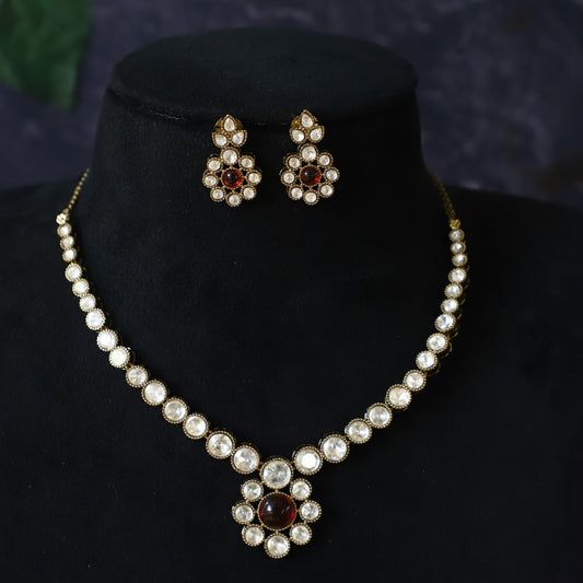JAXON NECKPIECE