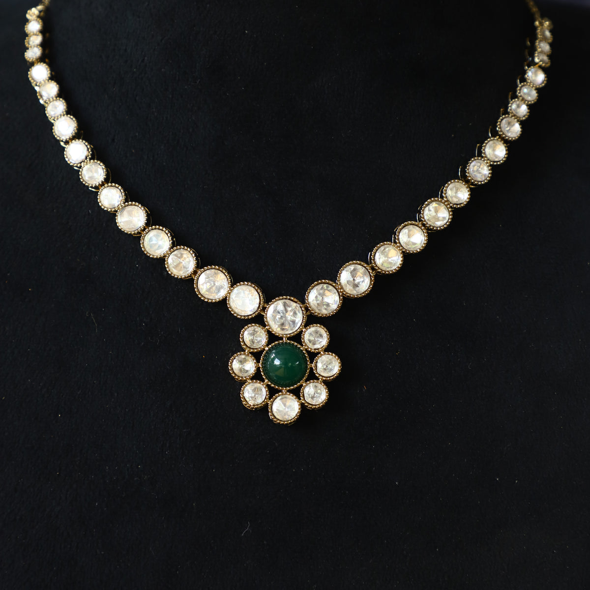 JAXON NECKPIECE