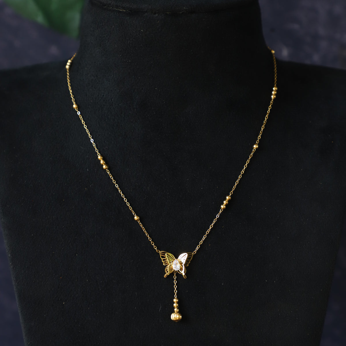 LILY CHAIN