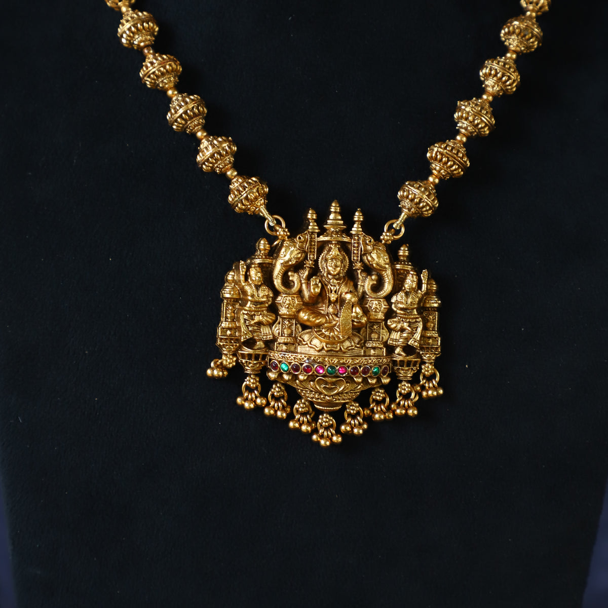 KONA NECKPIECE