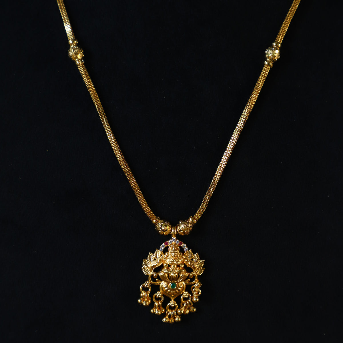 LAKSHMI CHAIN