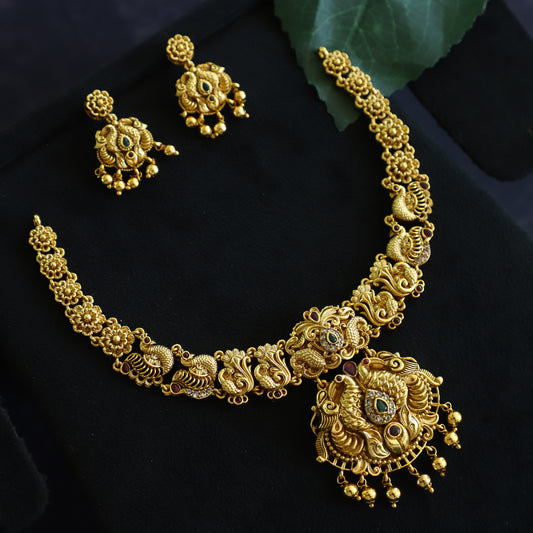 PEACOCK NECKPIECE