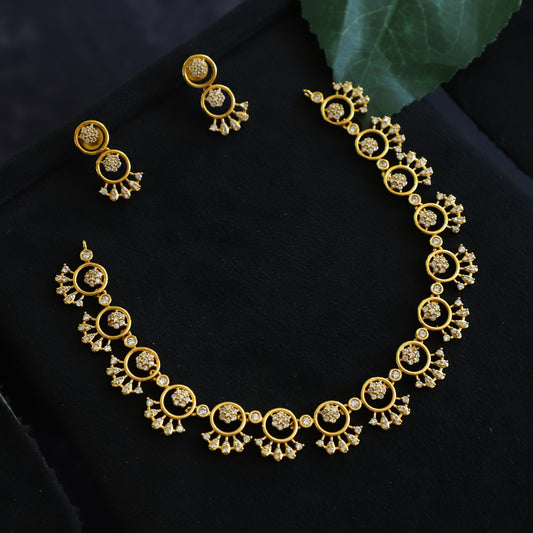 PAVAKAI LAXI NECKPIECE