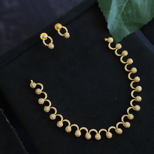 GAJA NECKPIECE