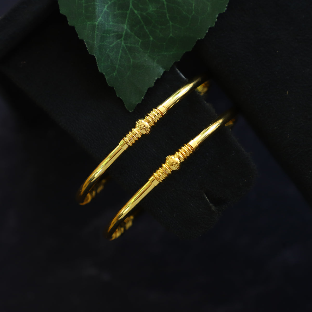 NAVIKA BANGLES