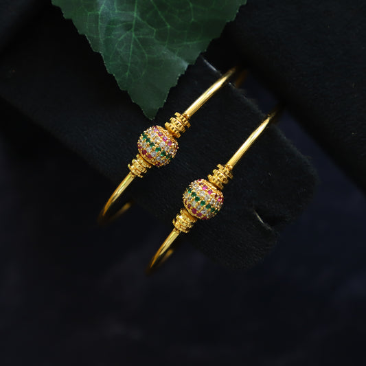 UNIQUE BANGLES