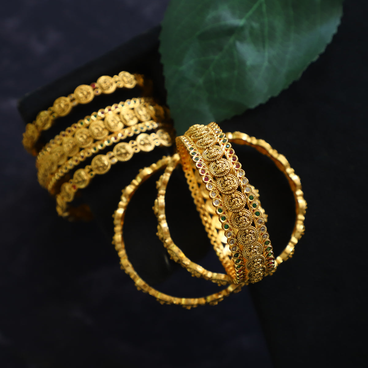 LILY Bangle