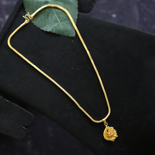 JEAN CHAIN