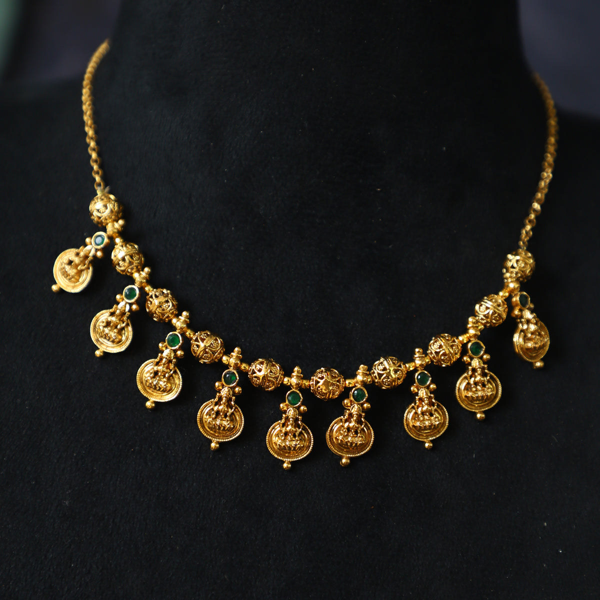ZION NECKPIECE