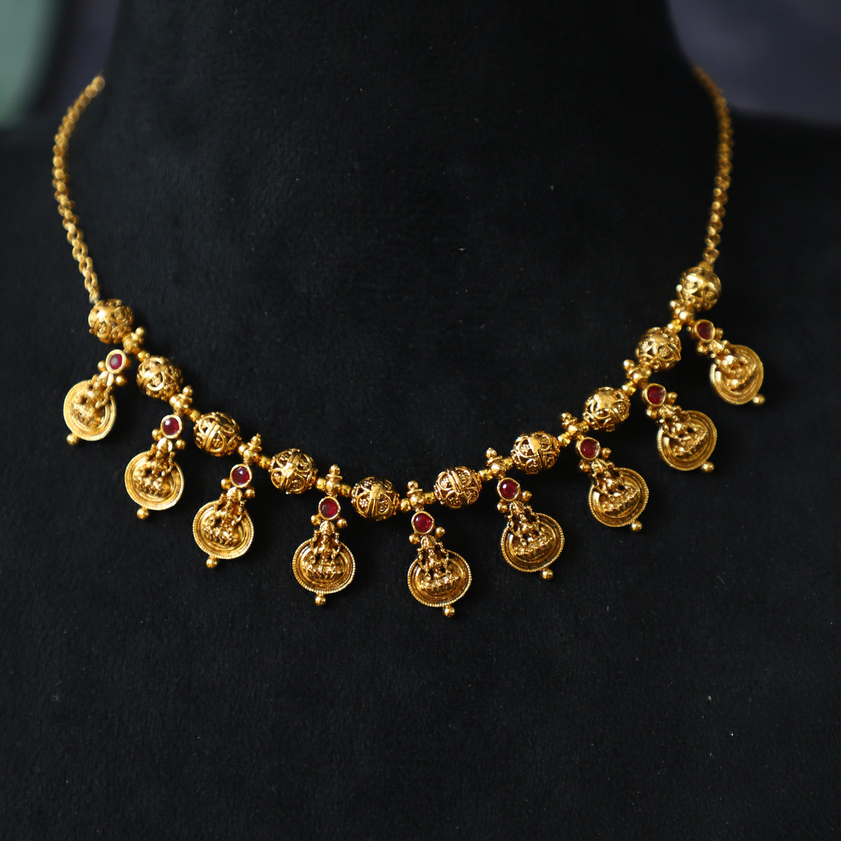 ZION NECKPIECE