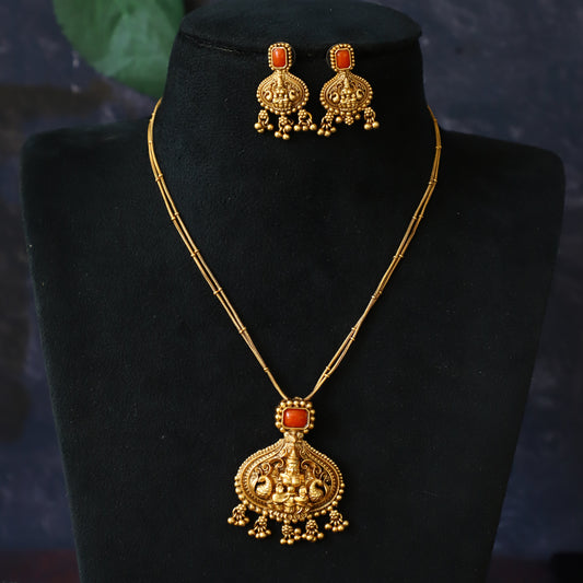 CLOUD NECKPIECE