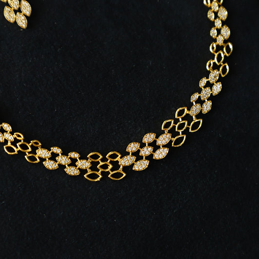 AJWAIN NECKPIECE