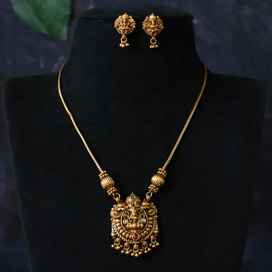 EZRA NECKPIECE