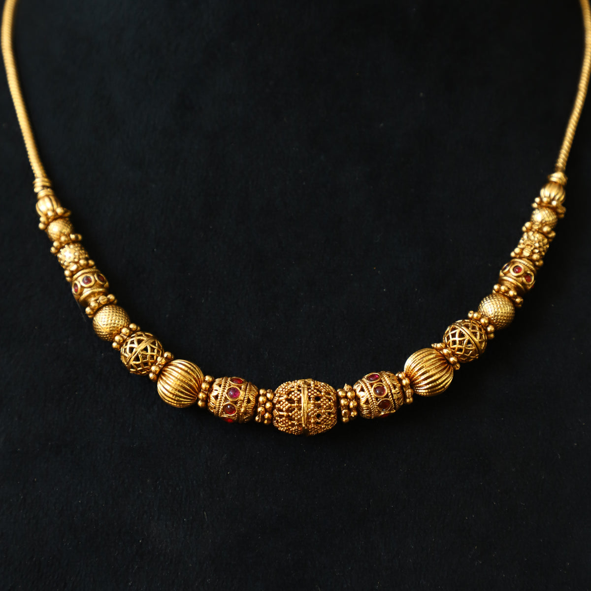 CORA BALL CHAIN