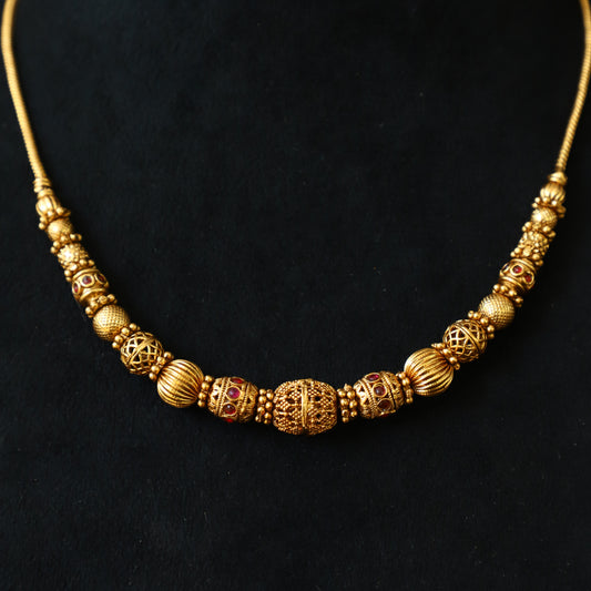 CORA BALL CHAIN