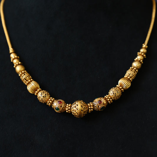 AMELIA BALL CHAIN